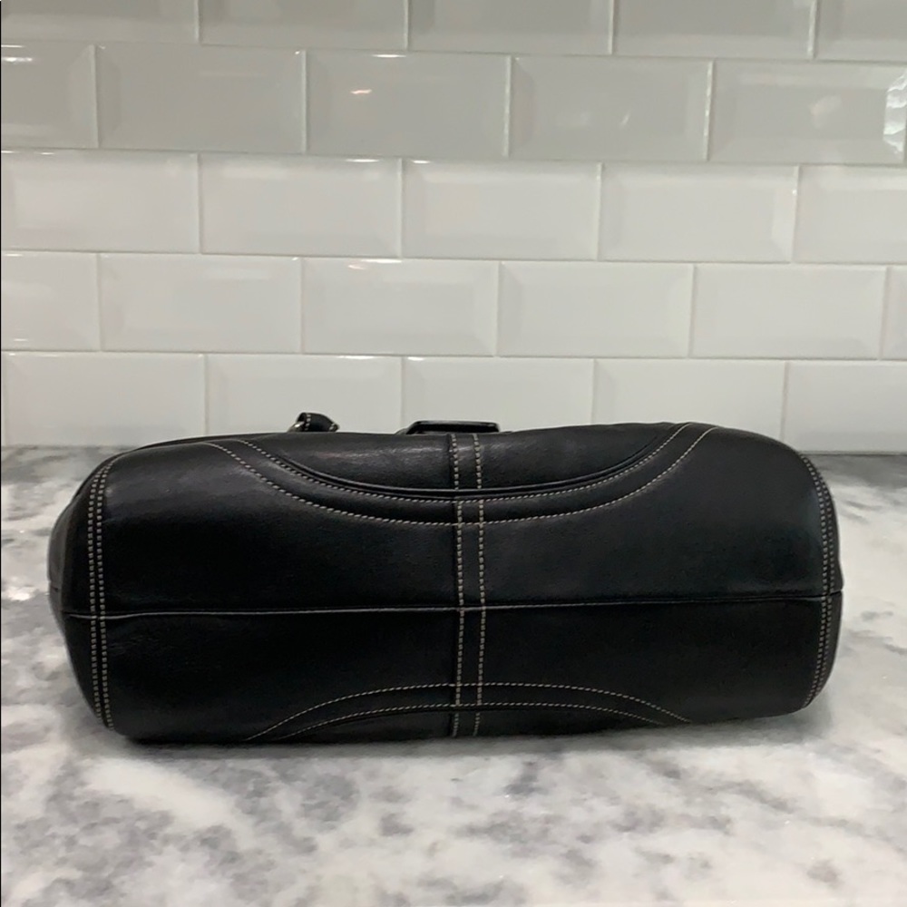Authentic Coach bag - Picture 5 of 6